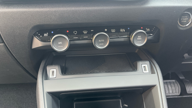 Citroen C4 1.2 [130] Max 5dr Auto Petrol Hatchback